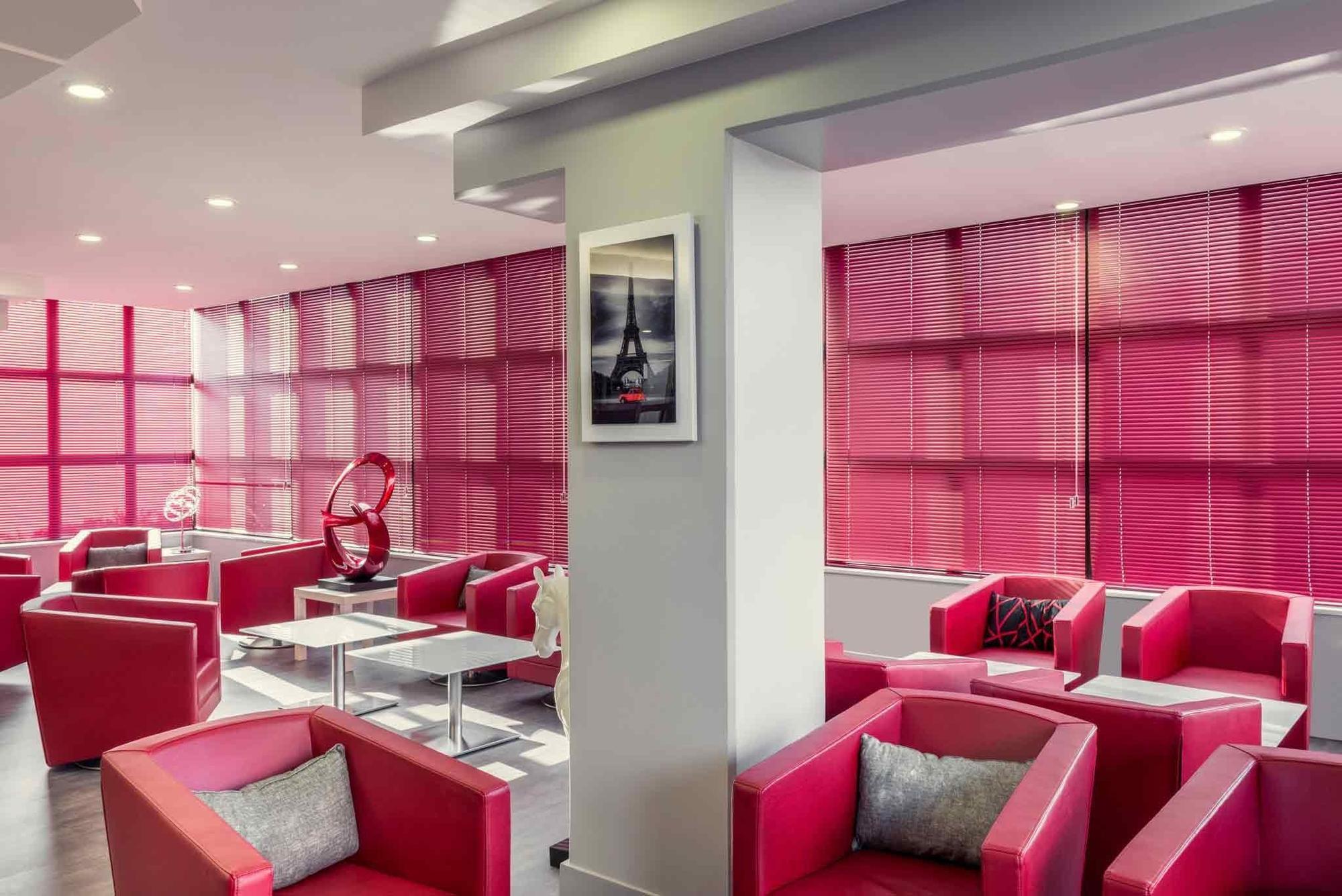 Mercure Cergy Pontoise Centre Eksteriør bilde